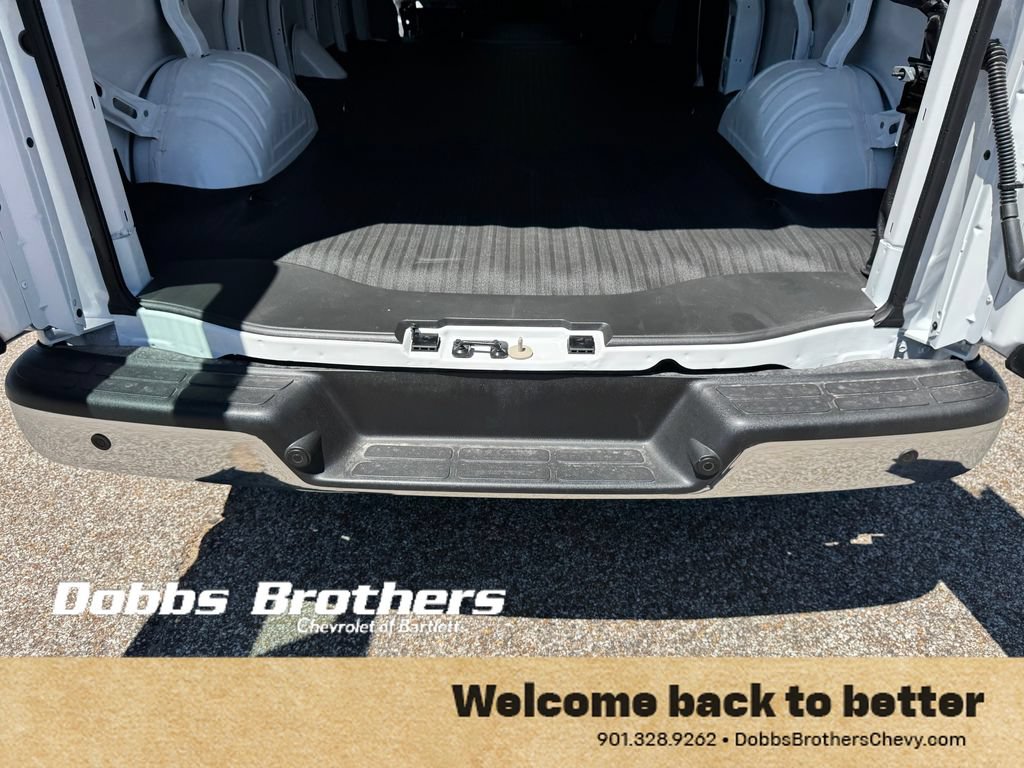 New 2026 Chevrolet Express 3500 Extended w/ Chrome Appearance Package RWD image 35