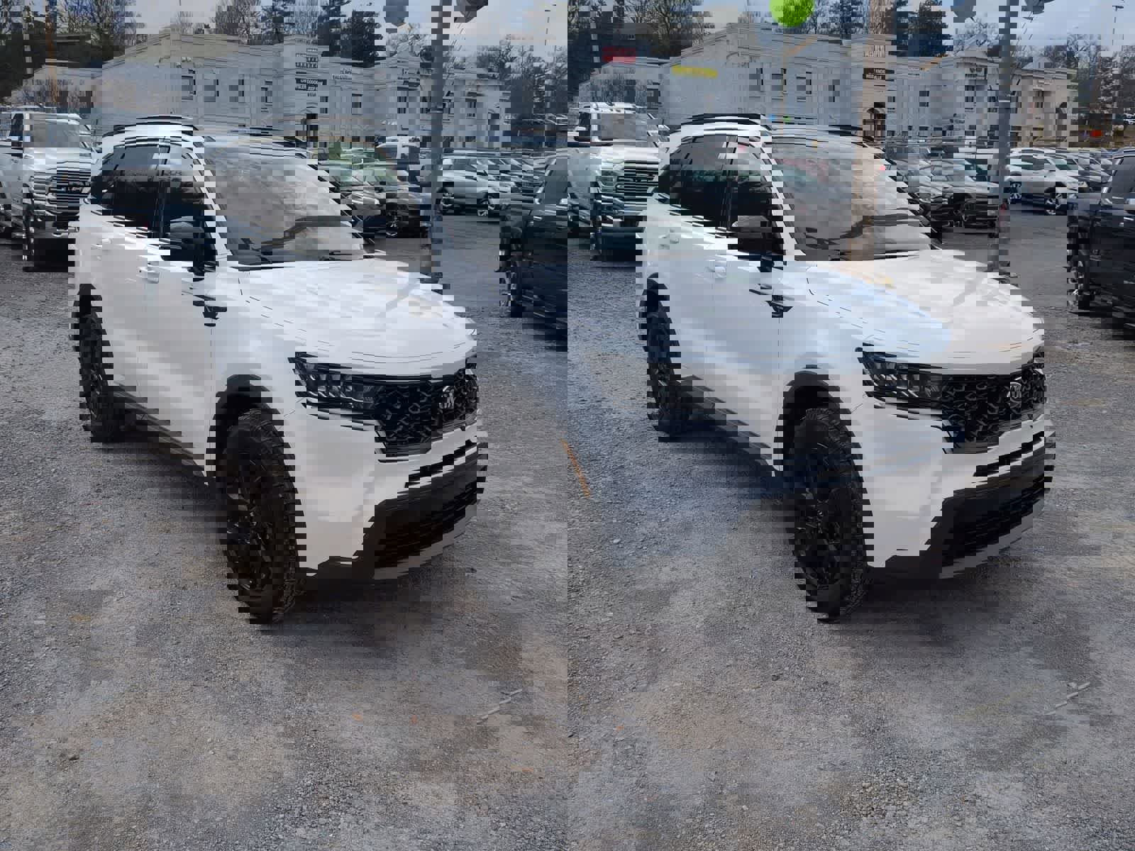 Used 2021 Kia Sorento S w/ Panoramic Sunroof Package image 2