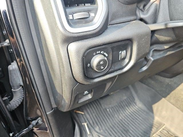Used 2021 RAM 1500 Big Horn AWD/4WD image 15