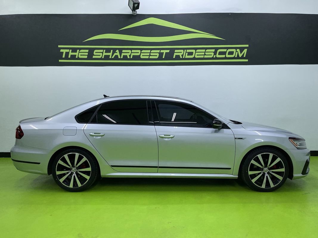 Used 2018 Volkswagen Passat 3.6 image 11