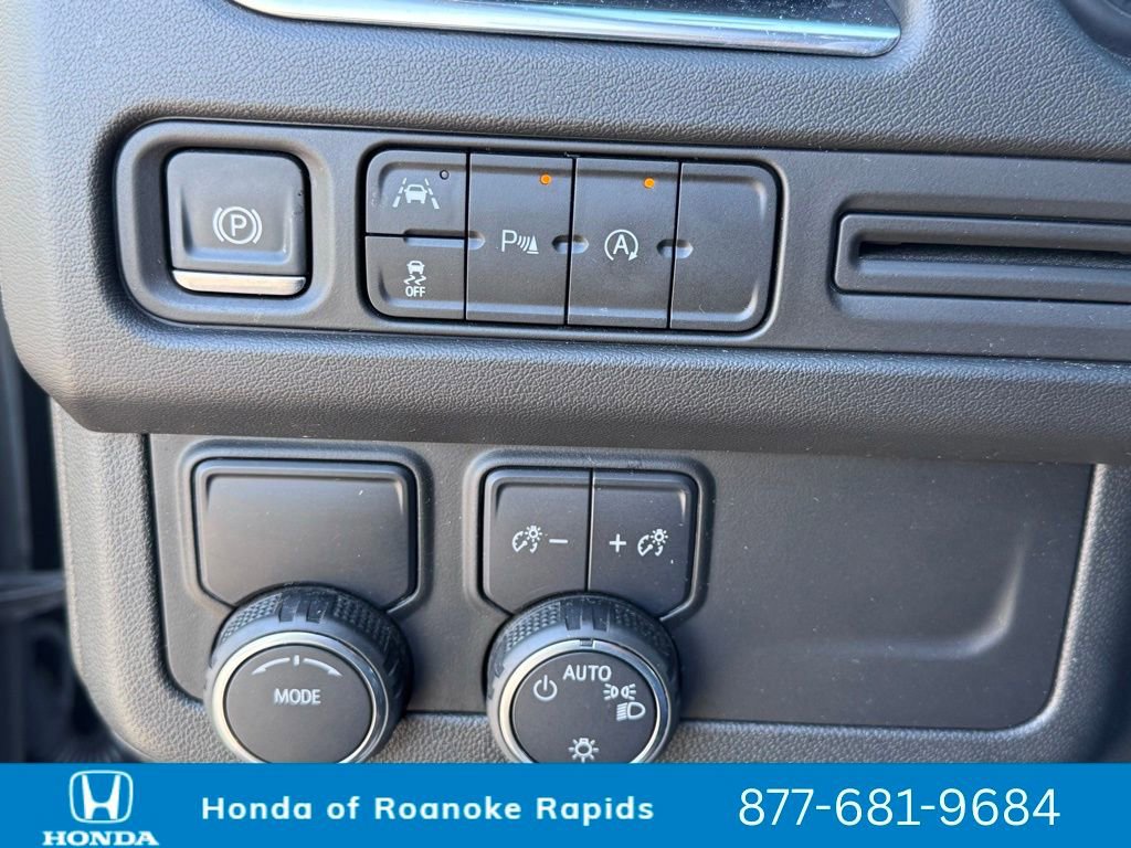 Used 2024 Chevrolet Tahoe Premier image 25