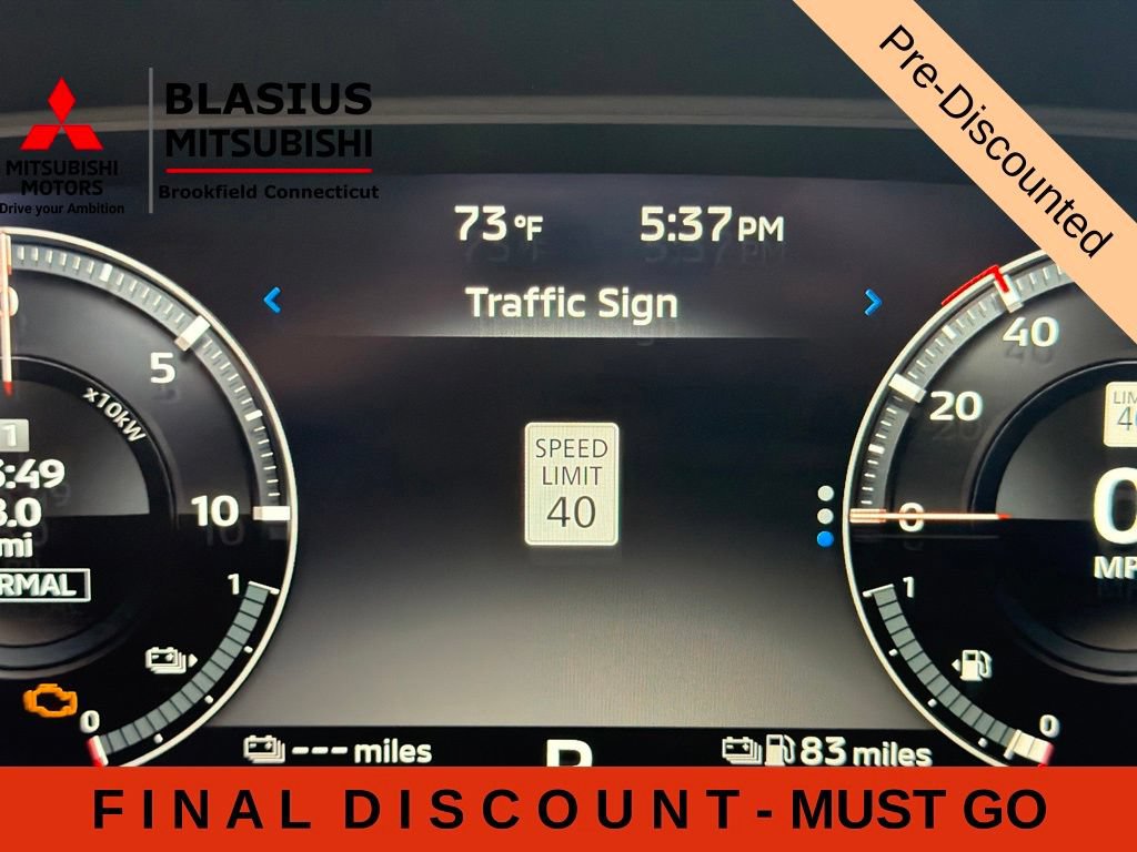 Used 2023 Mitsubishi Outlander SEL AWD/4WD image 31