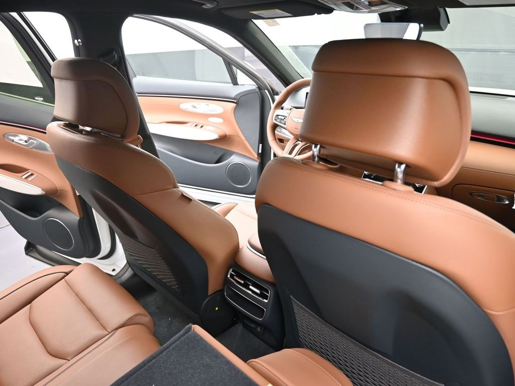 New 2026 Genesis GV70 2.5T Advanced image 15