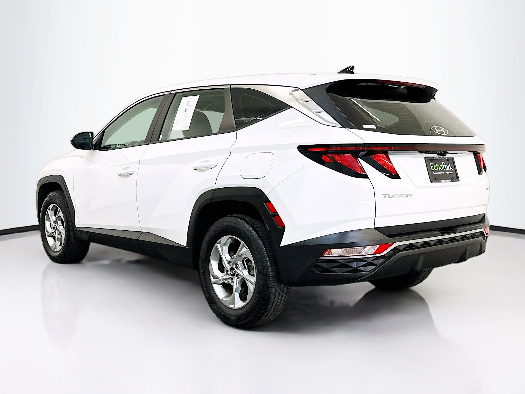 Used 2023 Hyundai Tucson SE image 5