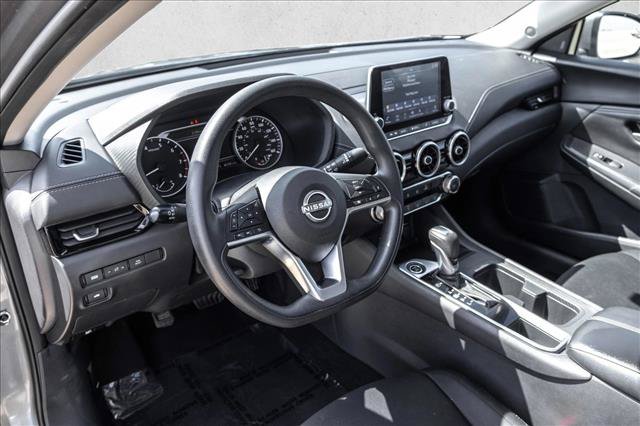 Used 2024 Nissan Sentra SV FWD image 10