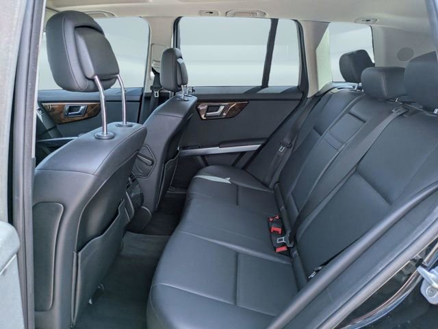 Used 2015 Mercedes-Benz GLK 350 4MATIC image 15