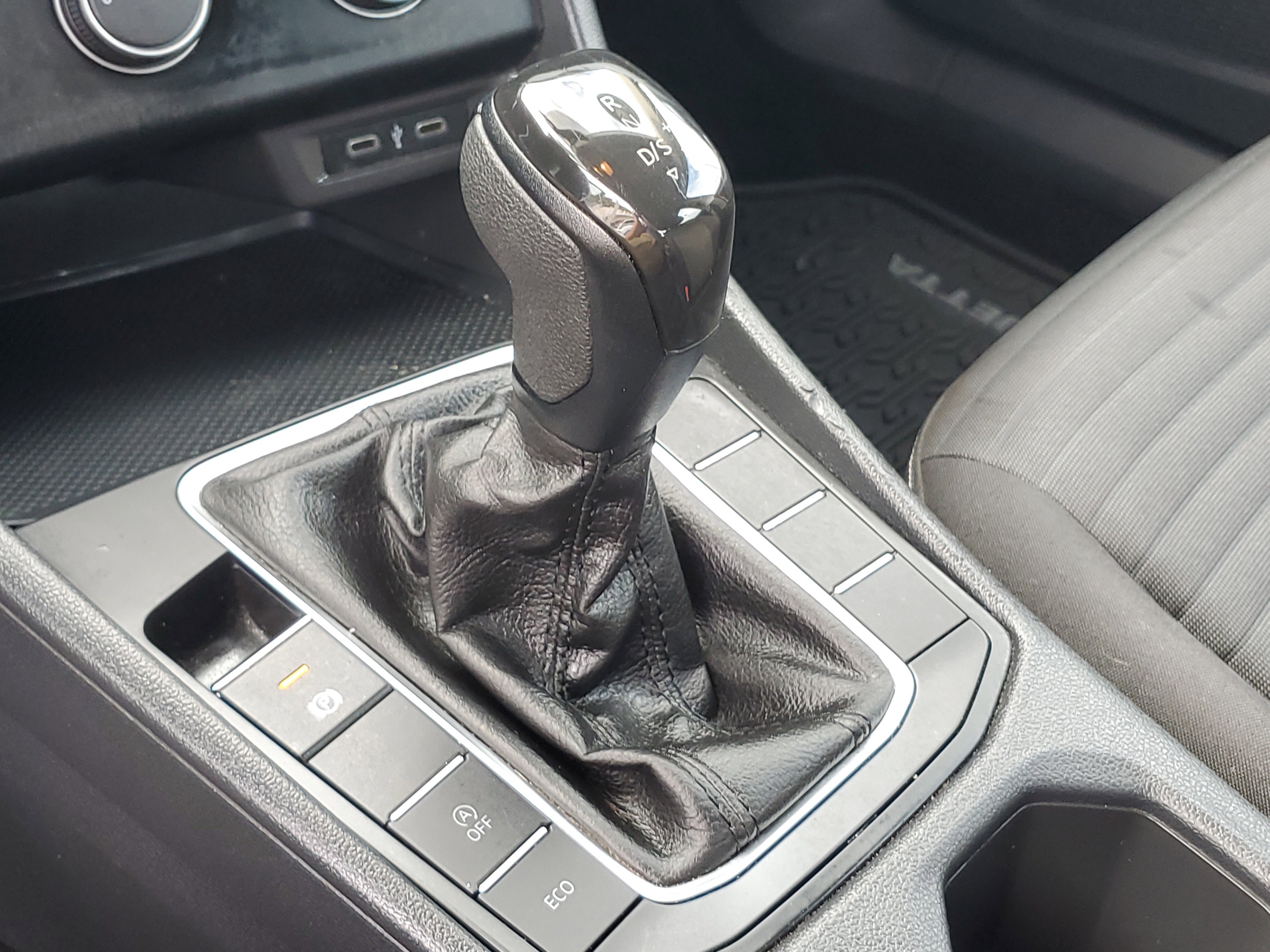 Certified 2023 Volkswagen Jetta S image 26