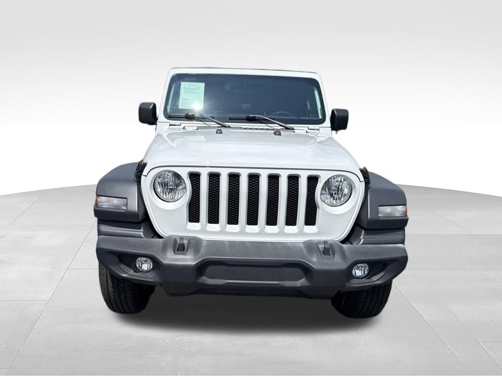 Used 2023 Jeep Wrangler Sport AWD/4WD image 2