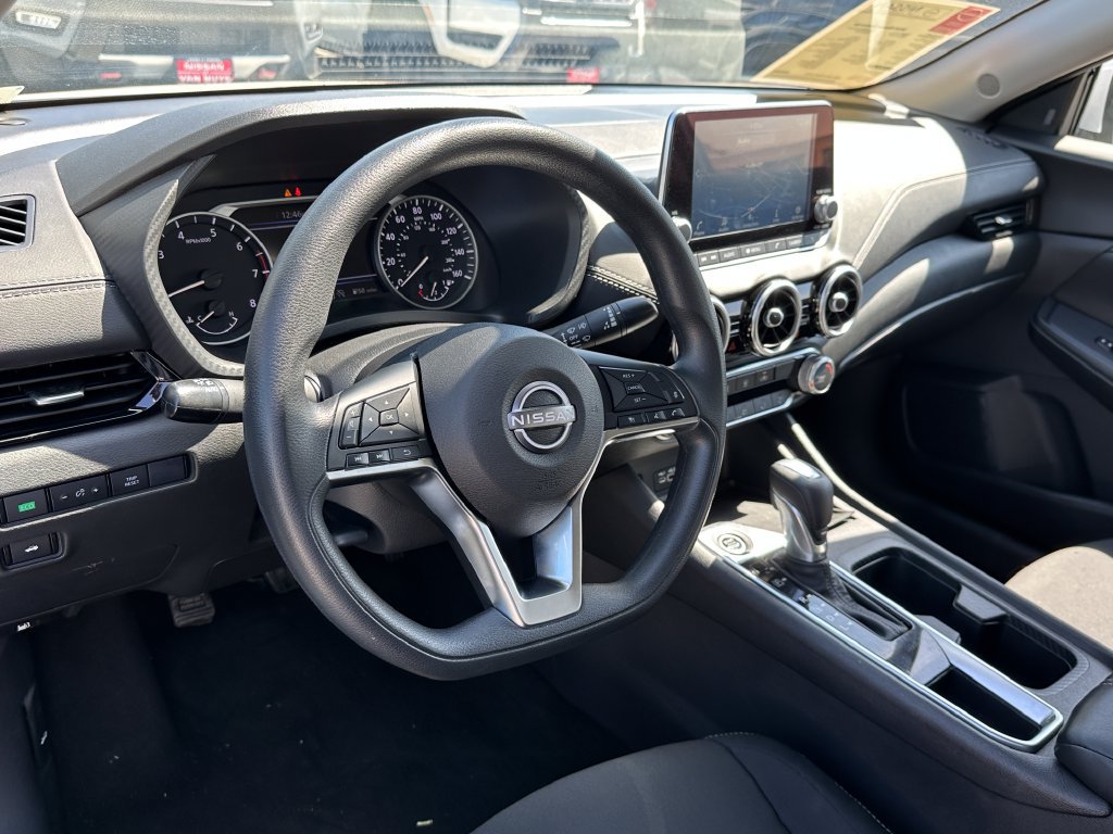 Used 2025 Nissan Murano SL AWD/4WD image 19