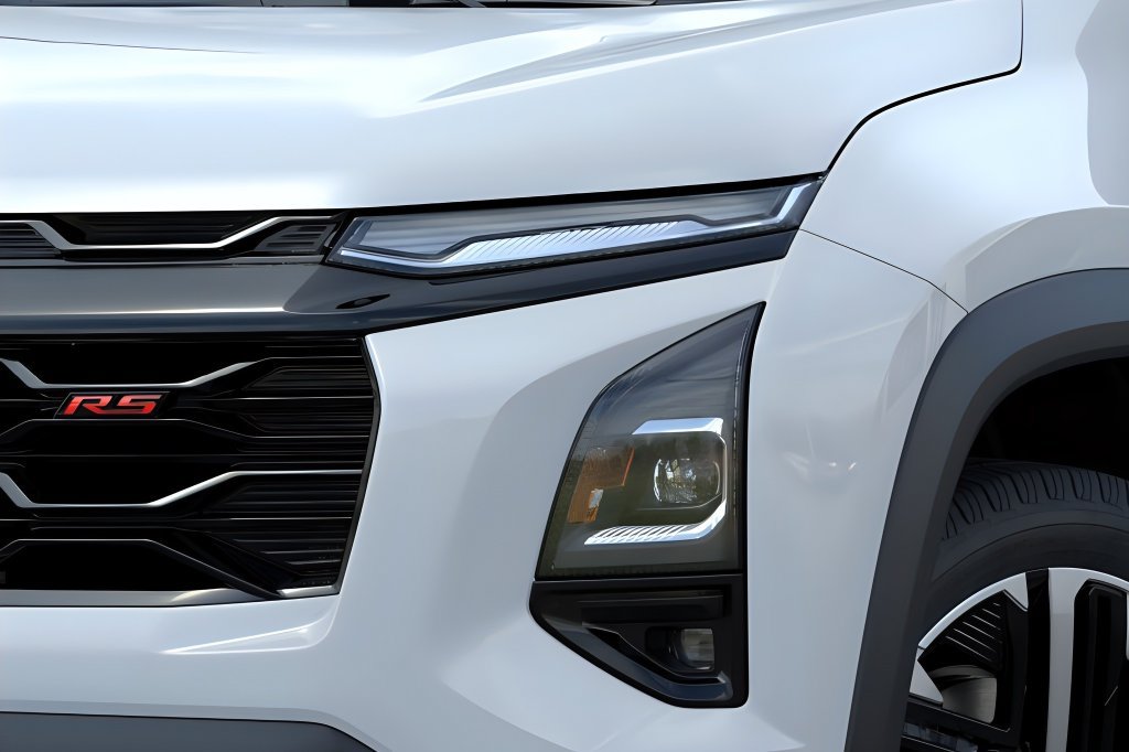 New 2027 Chevrolet Equinox RS w/ Safety and Technology Package FWD image 11