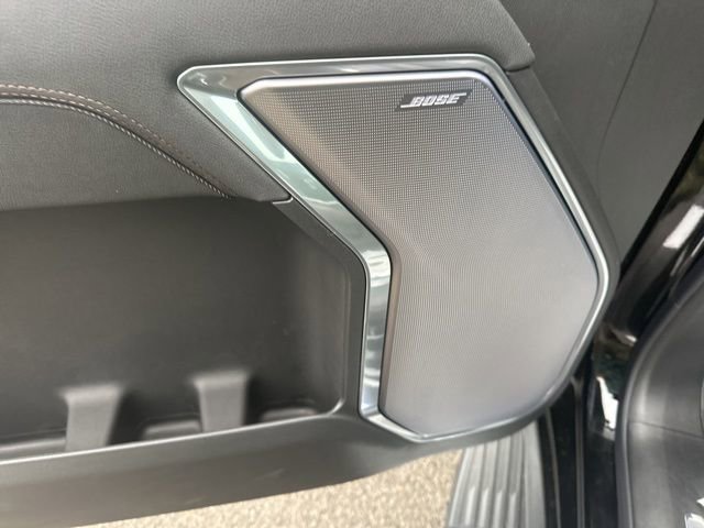 New 2026 Chevrolet Silverado 1500 High Country w/ LPO, Dark Essentials Package image 14