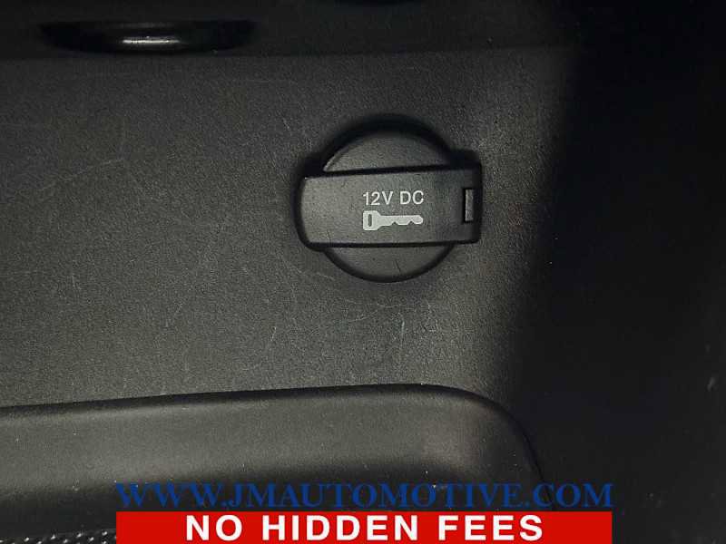 Used 2012 Chrysler 200 Touring image 24