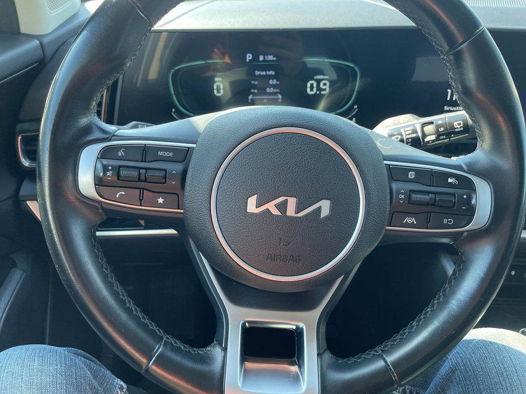 Used 2023 Kia Sportage EX FWD image 22