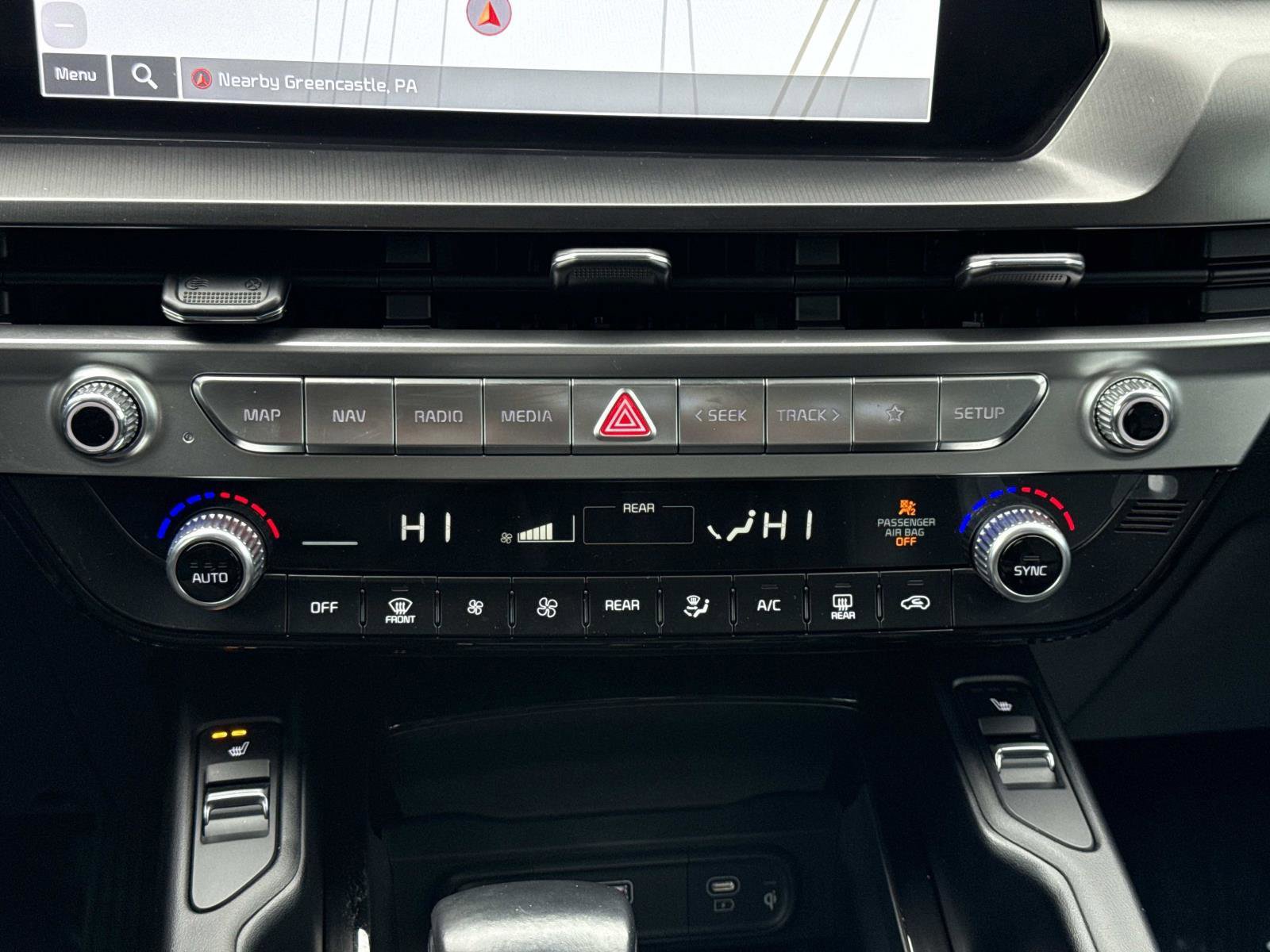 Used 2024 Kia Telluride S image 5