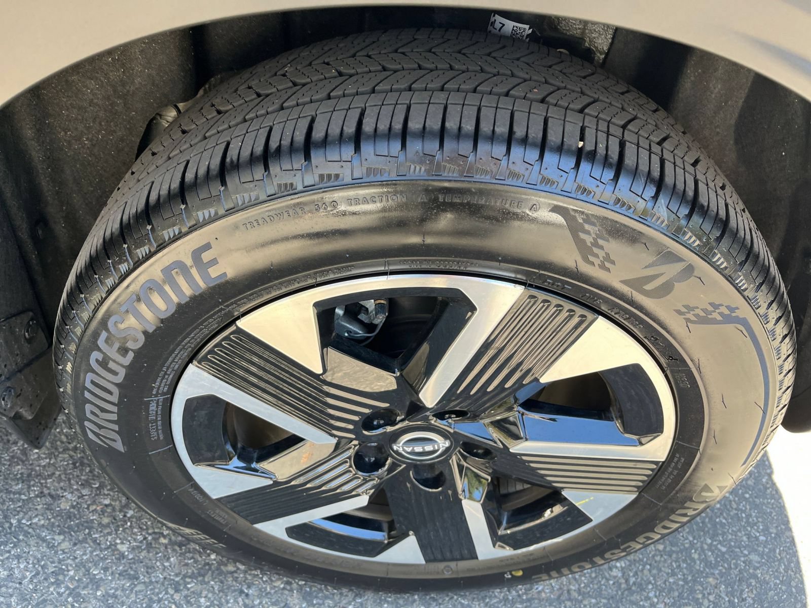 Used 2026 Nissan Kicks SV w/ Cold Weather Package AWD/4WD image 29