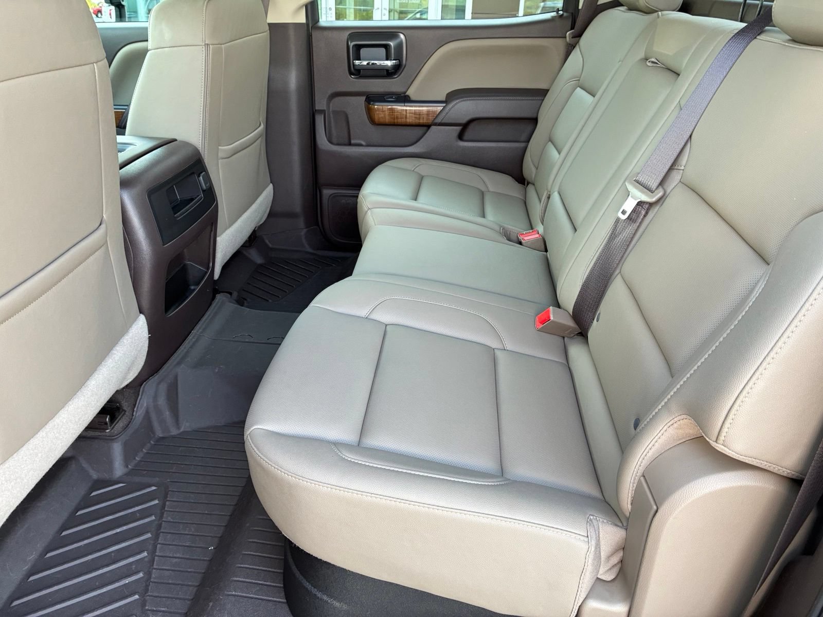 Used 2018 GMC Sierra 1500 SLT w/ SLT Premium Package RWD image 16
