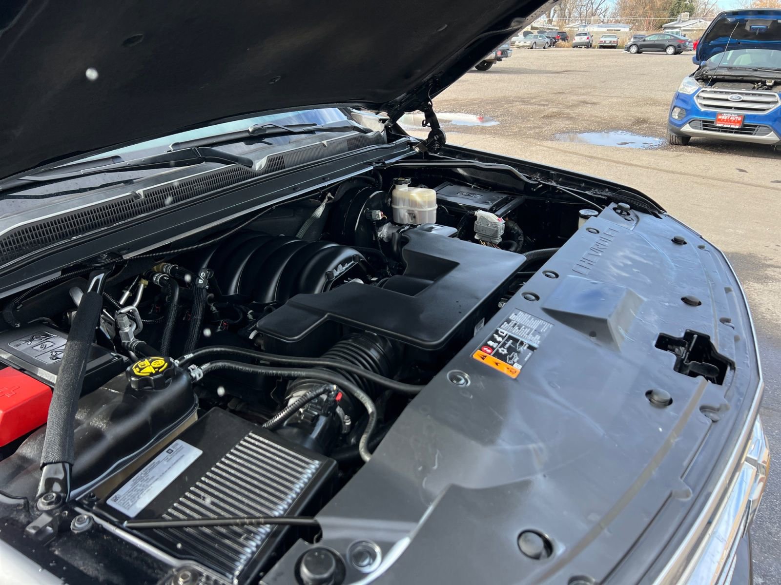 Used 2019 Chevrolet Suburban Premier image 42