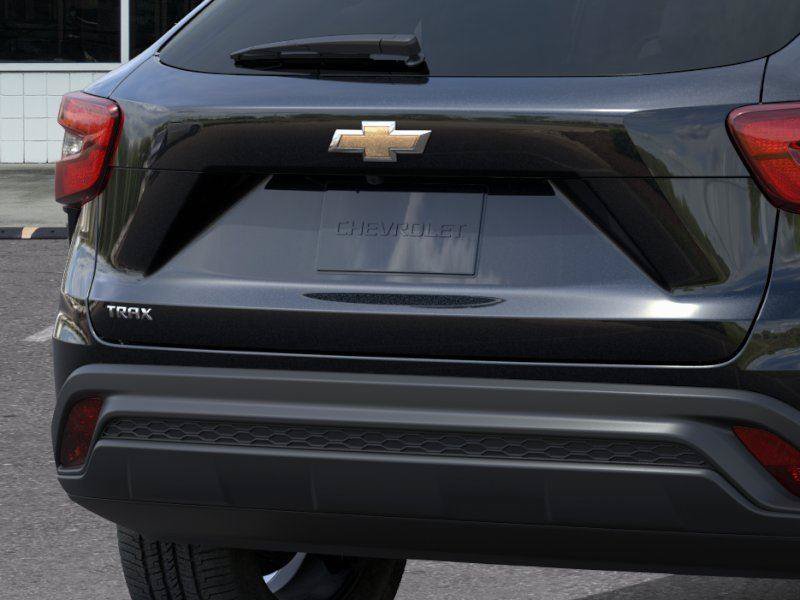 New 2026 Chevrolet Trax LS FWD image 14