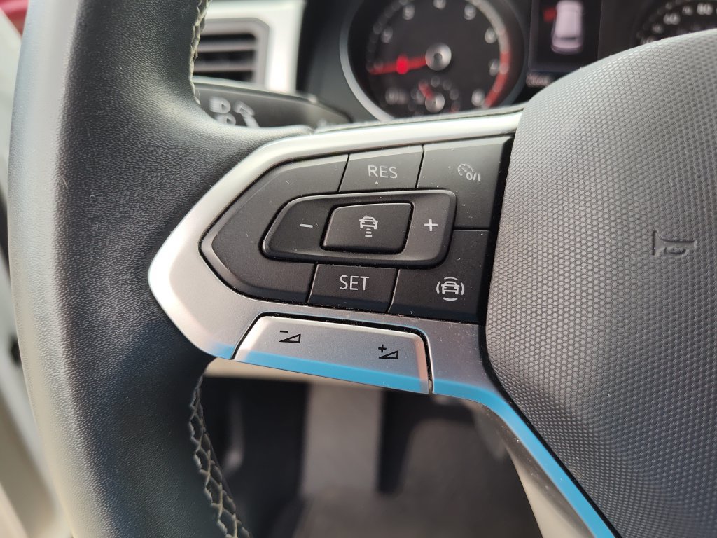 Used 2021 Volkswagen Atlas SE FWD image 24