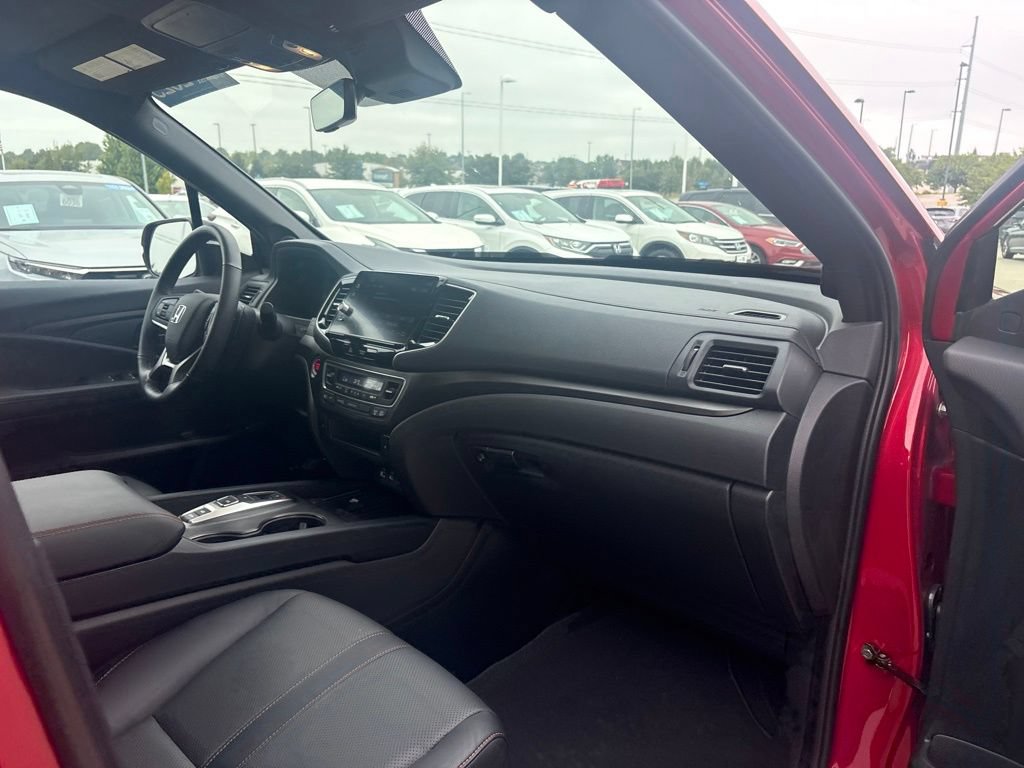 Used 2025 Honda Ridgeline TrailSport image 27
