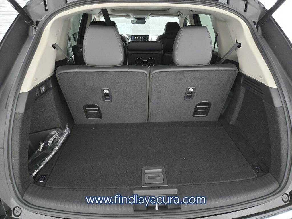 New 2026 Acura MDX SH-AWD image 16