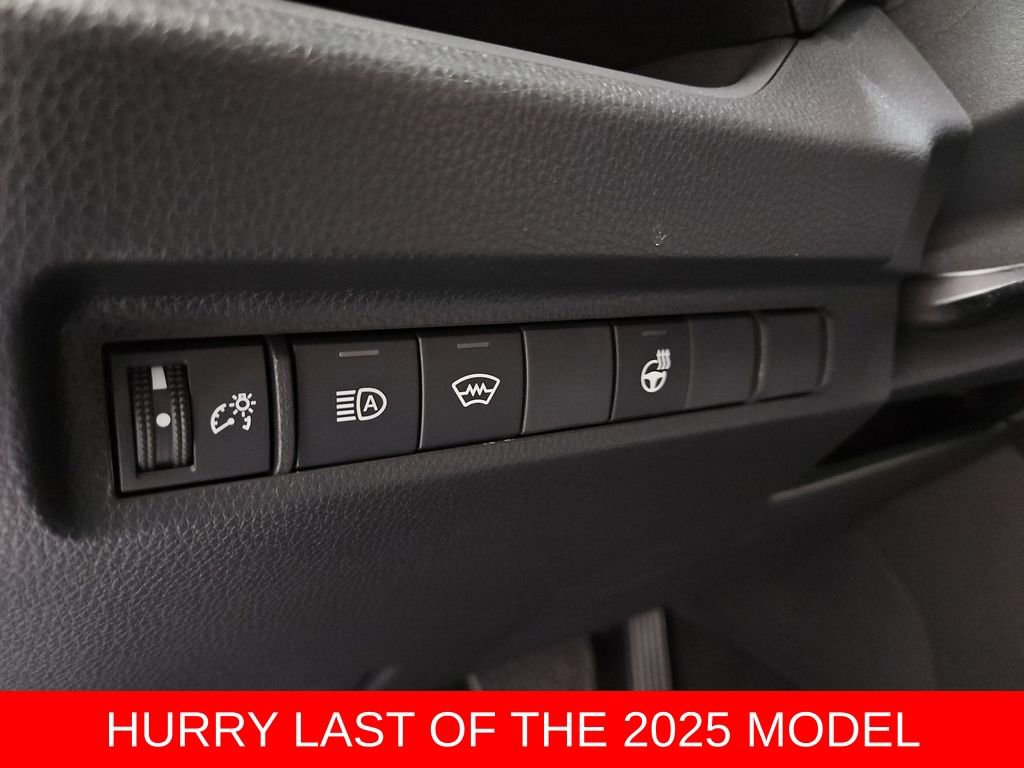 New 2025 Toyota RAV4 XLE image 15