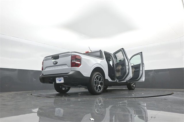 New 2025 Ford Maverick Lariat w/ 4K Tow Package image 40