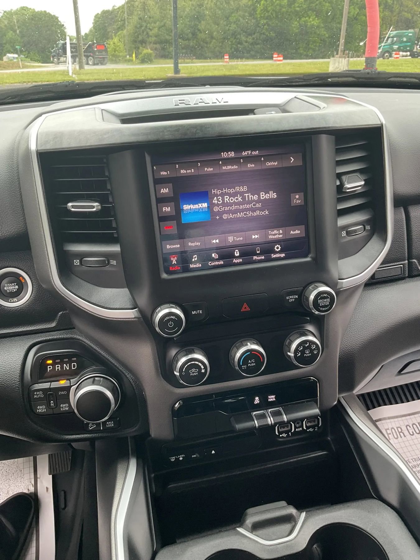 Used 2019 RAM 1500 Big Horn AWD/4WD image 32