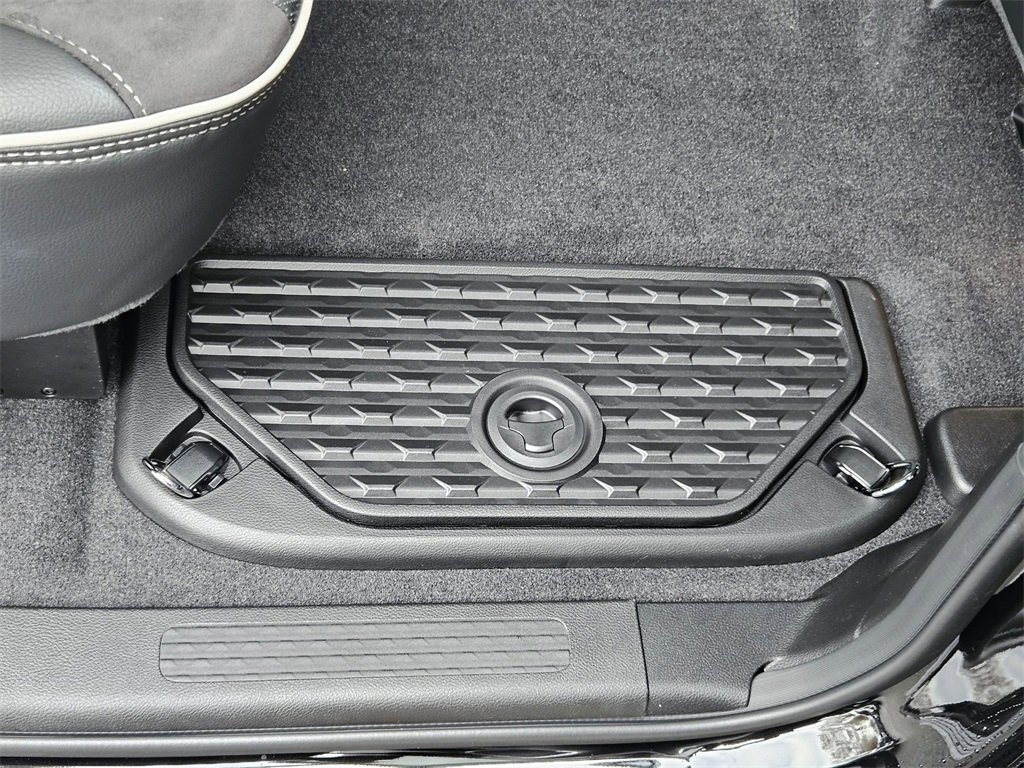 Certified 2026 RAM 1500 Laramie w/ Laramie Preferred Package image 17