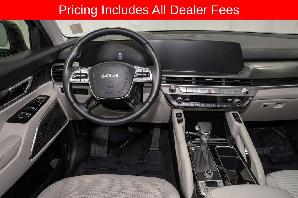 Certified 2024 Kia Telluride S w/ S Sunroof Package FWD image 6