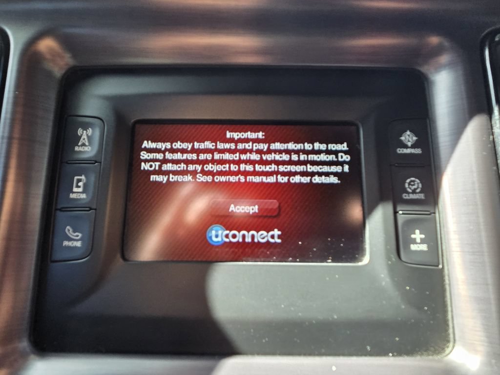 Used 2016 Dodge Challenger R/T RWD image 12