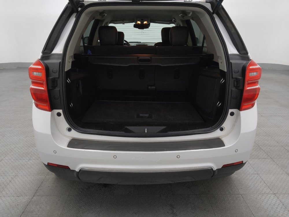 Used 2016 Chevrolet Equinox LTZ w/ Enhanced Convenience Package FWD image 29
