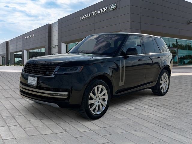 Used 2023 Land Rover Range Rover SE AWD/4WD image 1