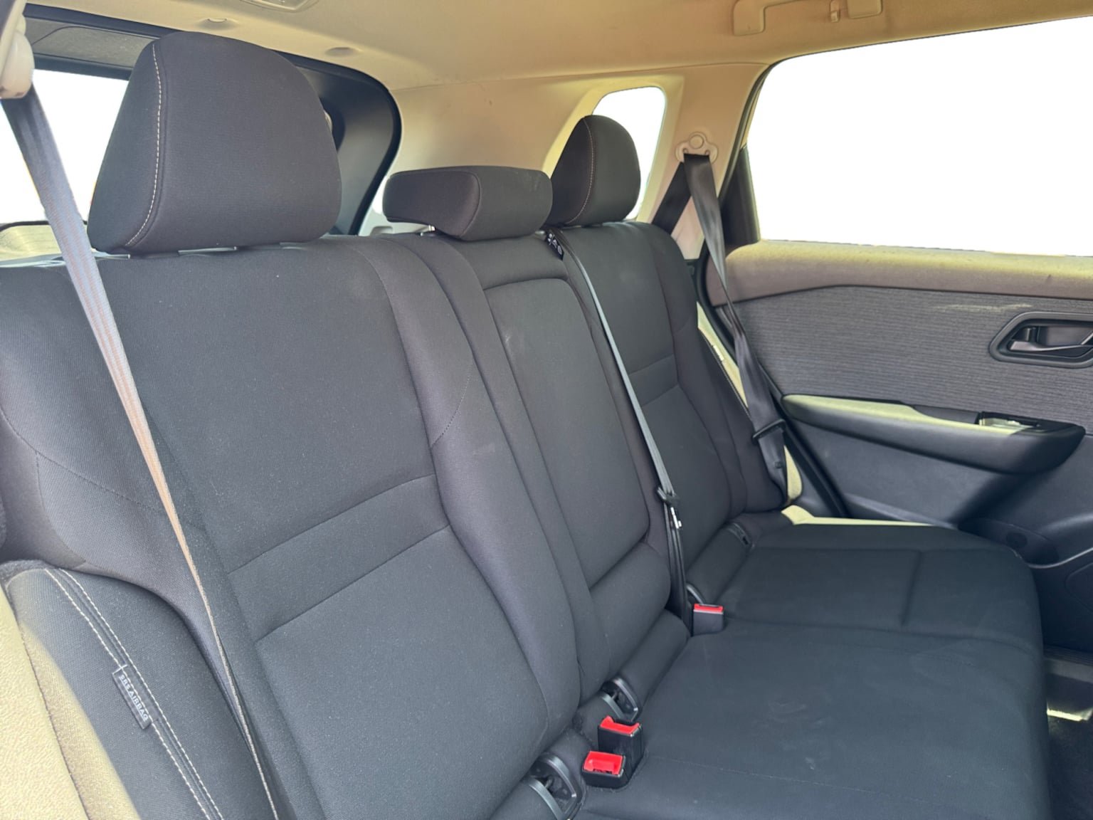 Used 2023 Nissan Rogue S FWD image 18