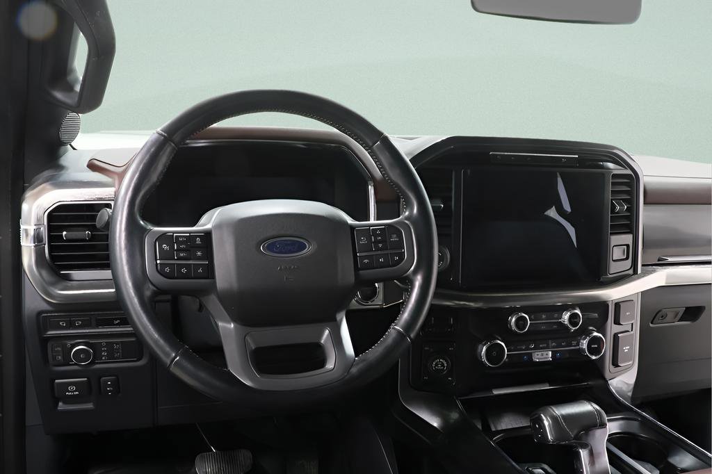 Used 2022 Ford F150 Lariat w/ Equipment Group 502A High image 8