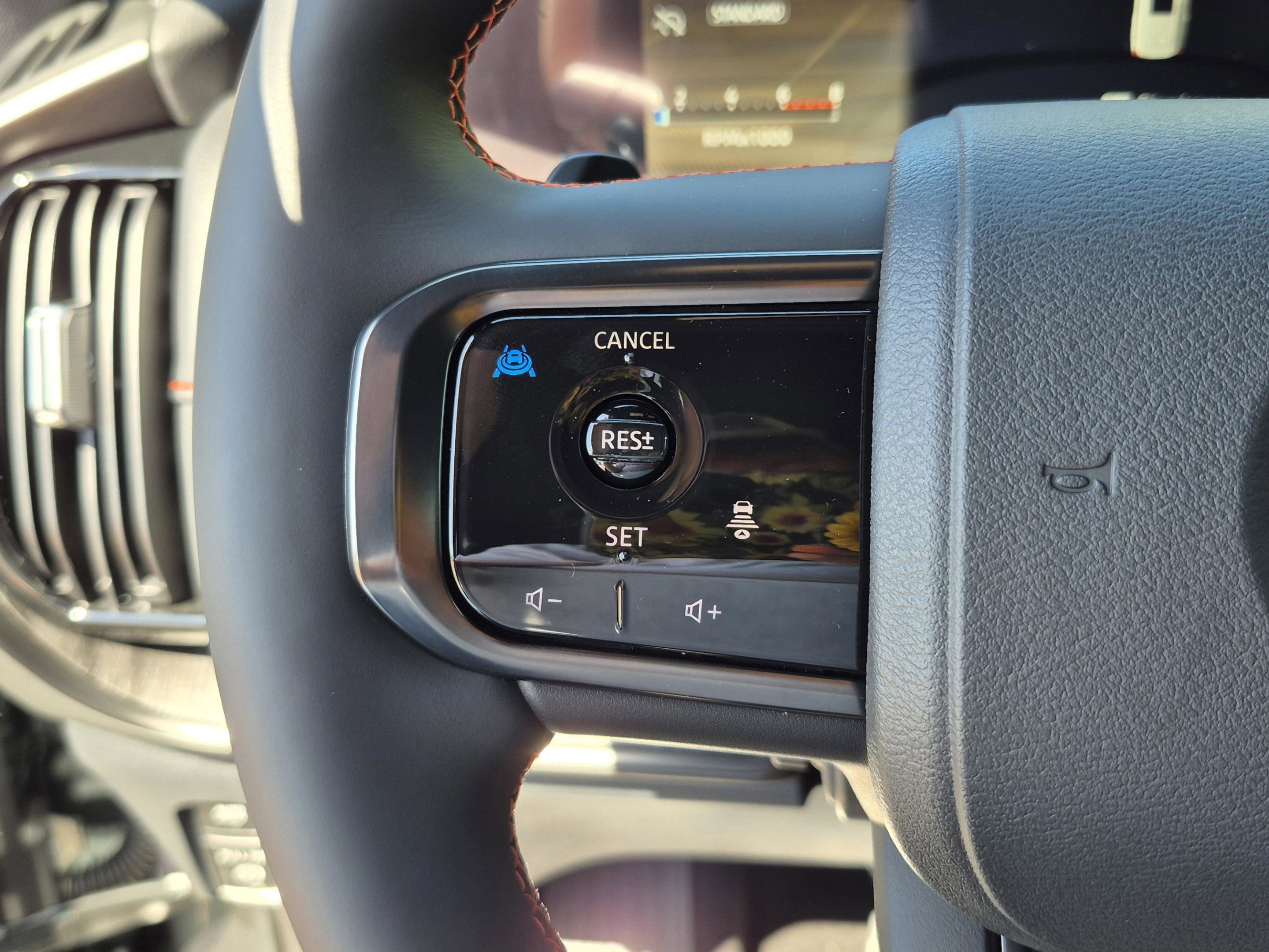New 2026 Nissan Armada PRO-4X AWD/4WD image 33