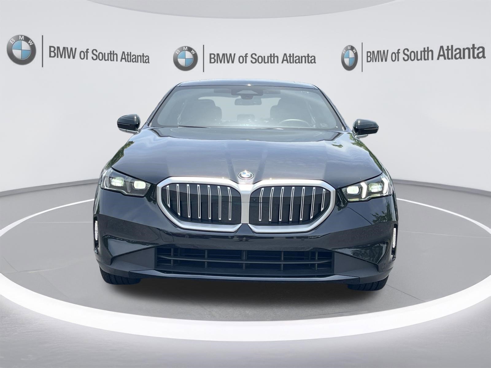 Certified 2025 BMW 530i RWD image 28