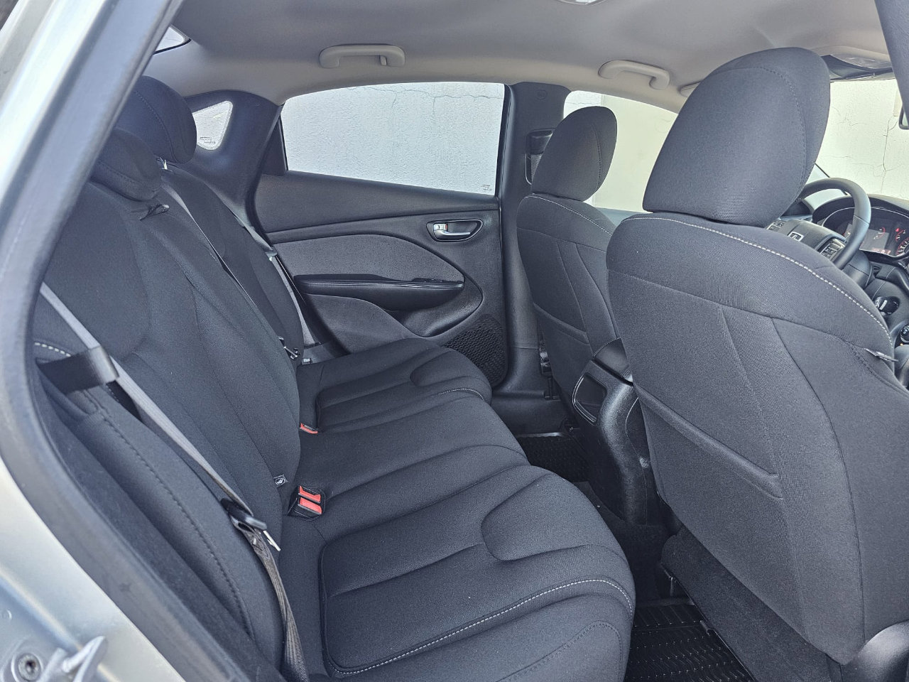 Used 2013 Dodge Dart SXT image 26