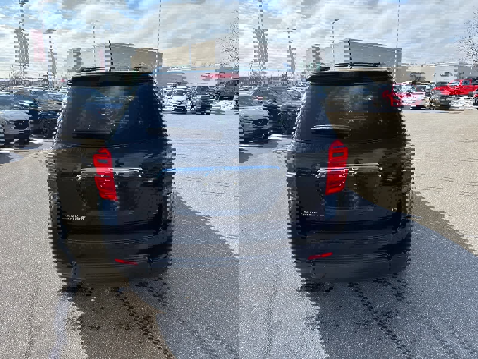 Used 2017 Chevrolet Equinox LT image 6