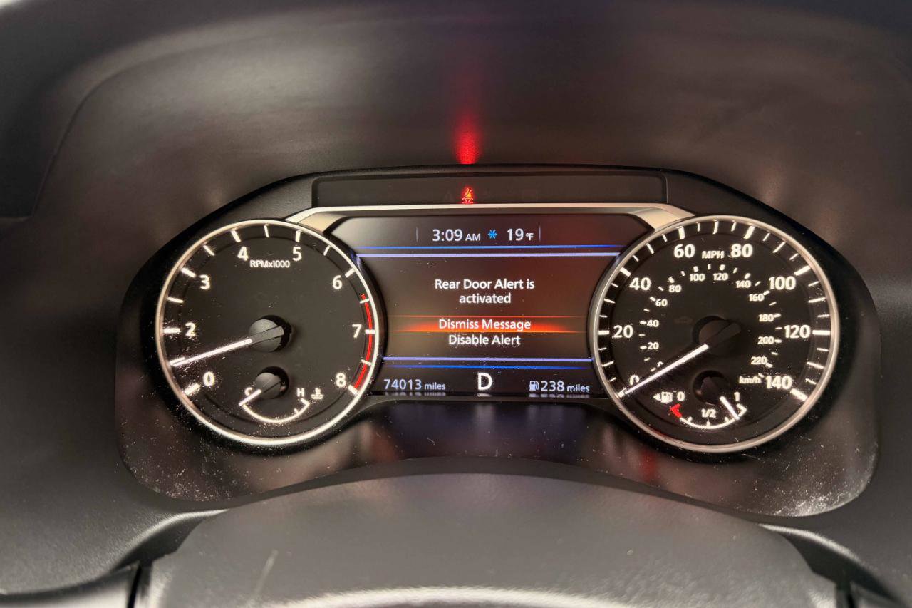 Used 2022 Nissan Altima 2.5 SV image 19