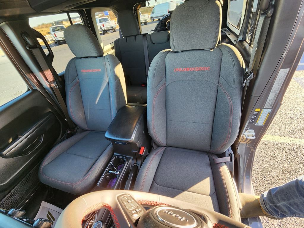 Used 2024 Jeep Wrangler Unlimited Rubicon w/ XTREMEE 35" Tire Package image 12