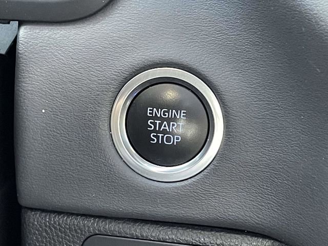 Used 2024 Toyota Tundra Platinum image 26