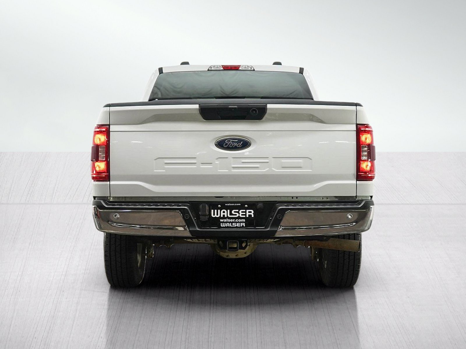 Used 2022 Ford F150 XLT w/ Trailer Tow Package AWD/4WD image 4