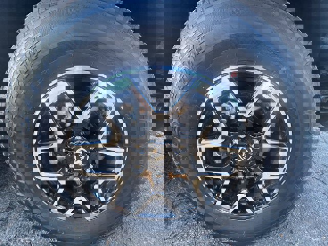 Used 2025 Ford Bronco Outer Banks image 12