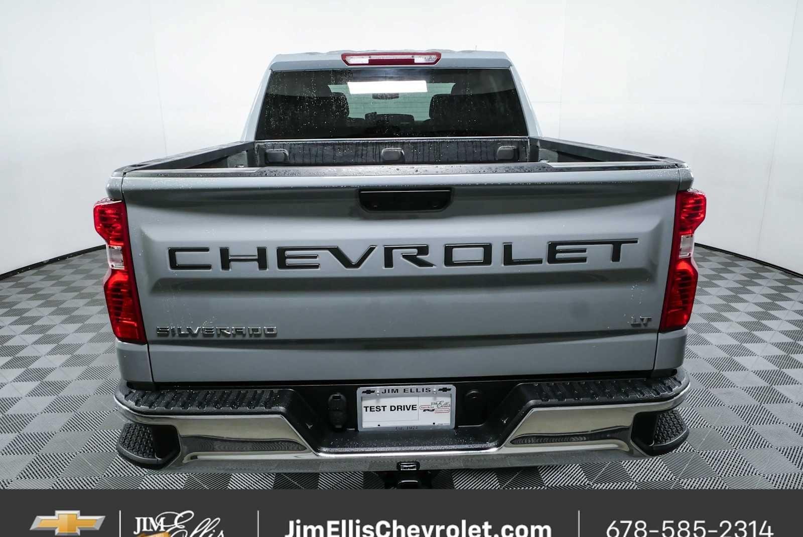 Certified 2024 Chevrolet Silverado 1500 LT AWD/4WD image 25