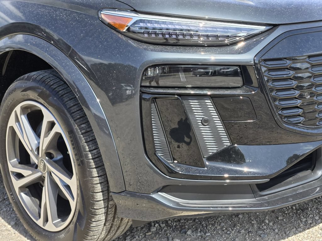 New 2027 Audi Q6 e-tron Premium Plus AWD/4WD image 12