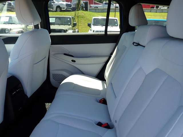 New 2026 Jeep Cherokee Laredo AWD/4WD image 13