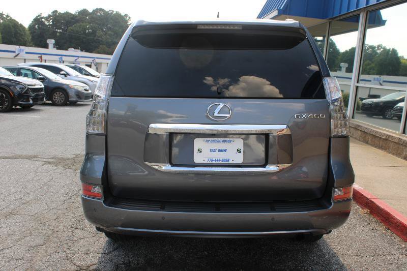 Used 2016 Lexus GX 460 w/ Premium Package AWD/4WD image 4