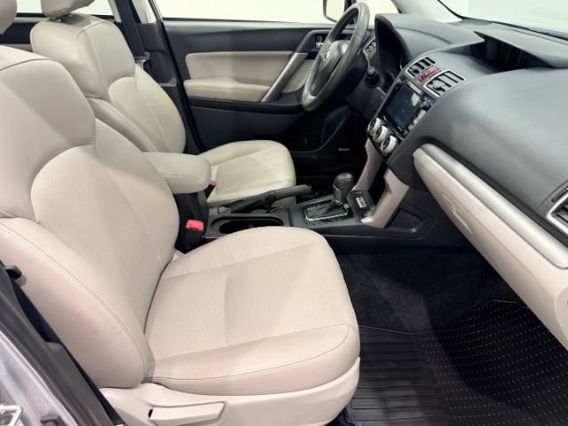 Used 2016 Subaru Forester 2.5i Touring w/ Eyesight & Navigation System AWD/4WD image 36
