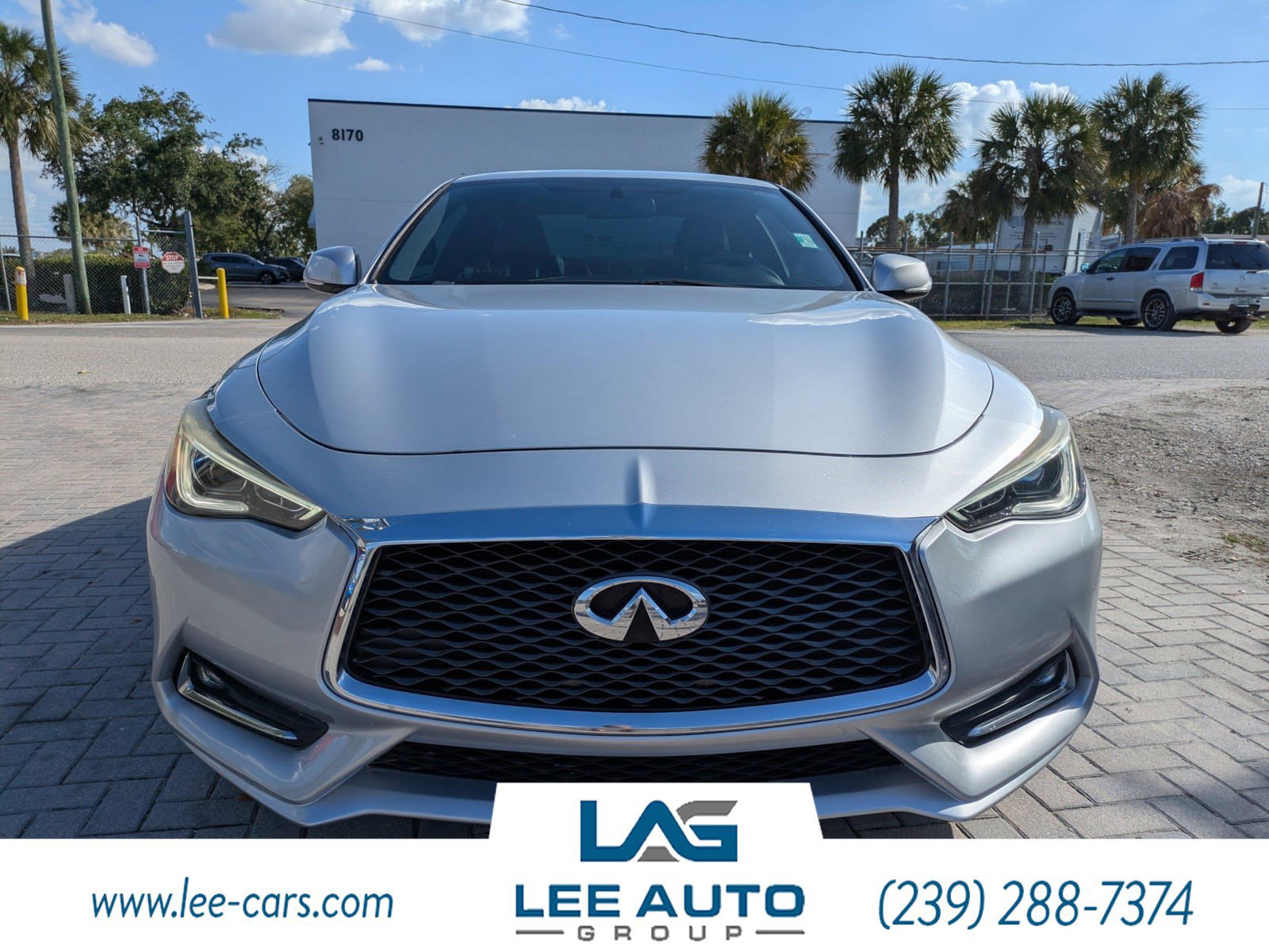 Used 2017 INFINITI Q60 2.0t w/ Cargo Package AWD/4WD image 8